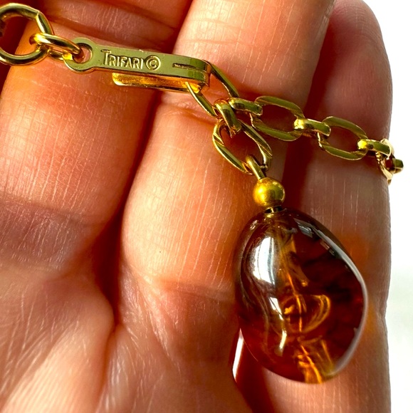 Crown Trifari Necklace Faux Tortoise Shell Amber Lucite Beads 15” Choker - Picture 6 of 7